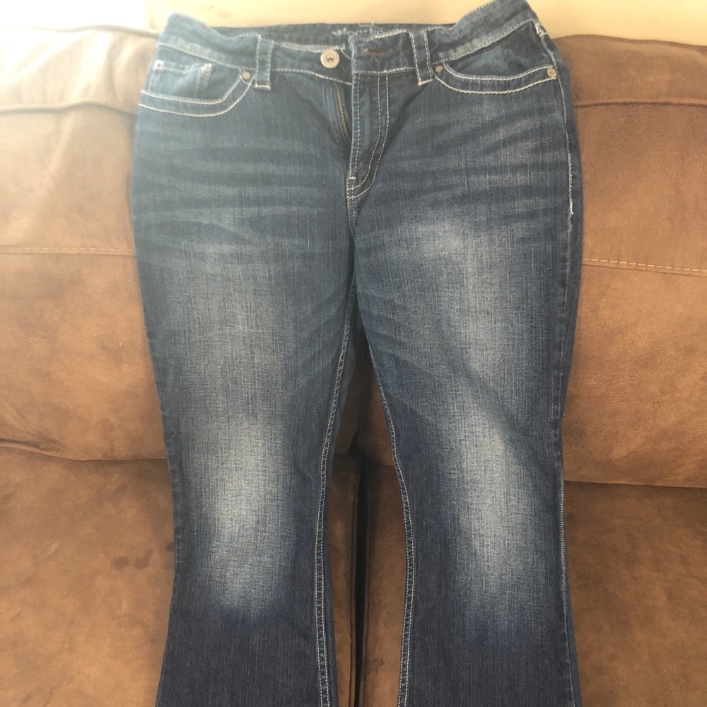 Jeans - Picture 2 of 4